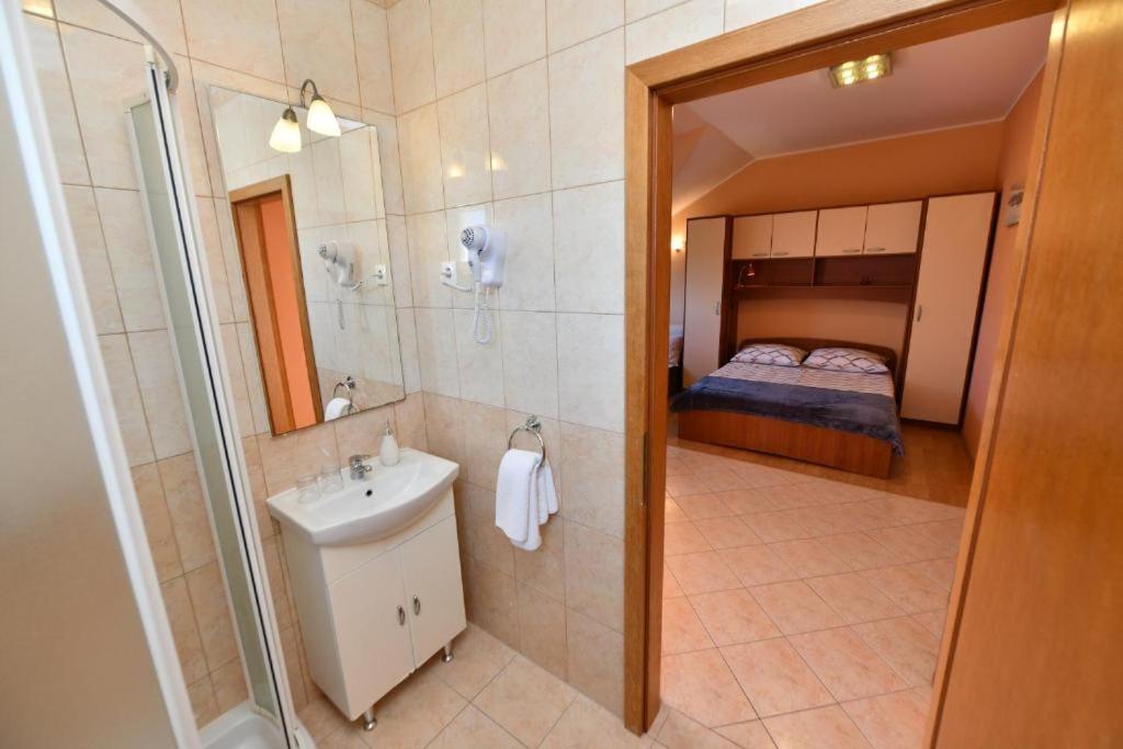 Apartments Vila Miranda Vodice Ngoại thất bức ảnh