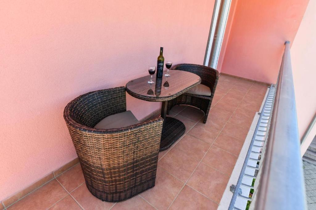 Apartments Vila Miranda Vodice Ngoại thất bức ảnh