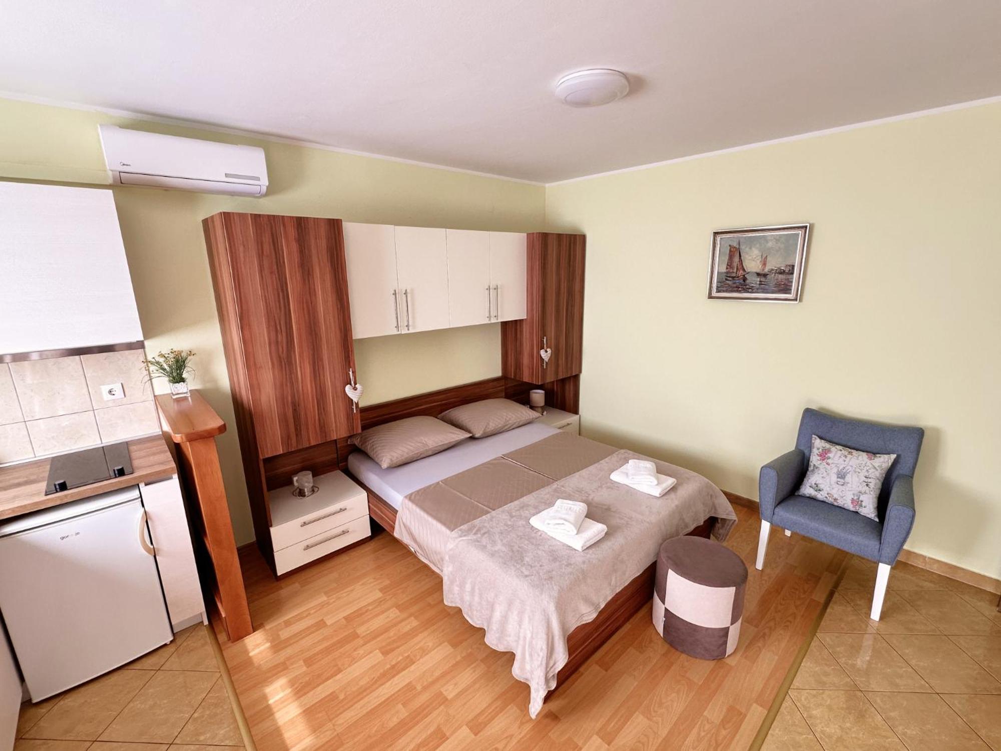 Apartments Vila Miranda Vodice Ngoại thất bức ảnh