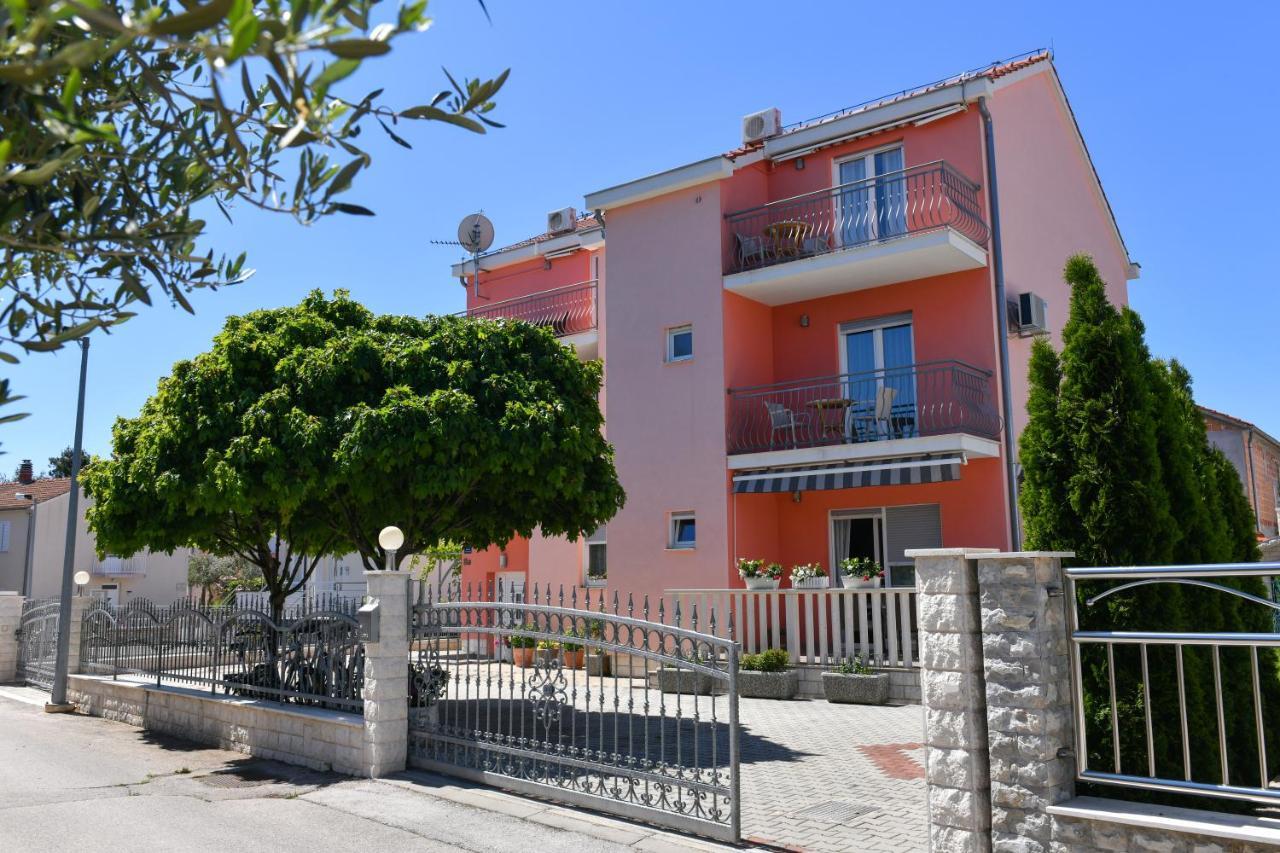 Apartments Vila Miranda Vodice Ngoại thất bức ảnh