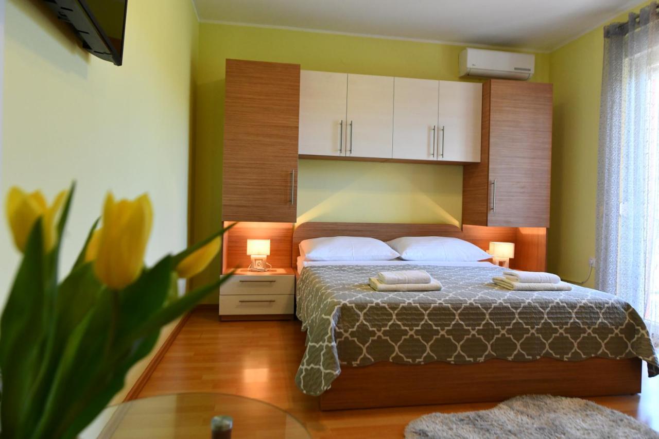Apartments Vila Miranda Vodice Ngoại thất bức ảnh