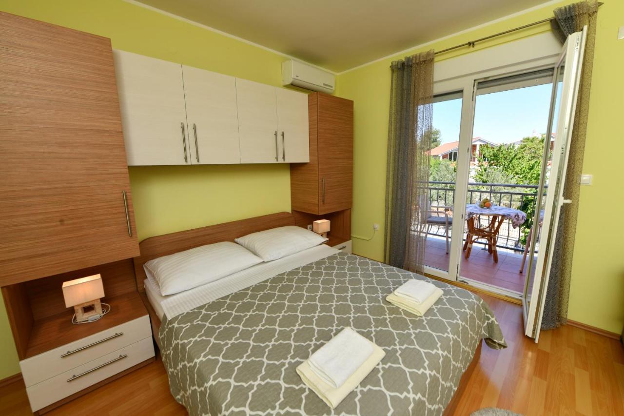 Apartments Vila Miranda Vodice Ngoại thất bức ảnh