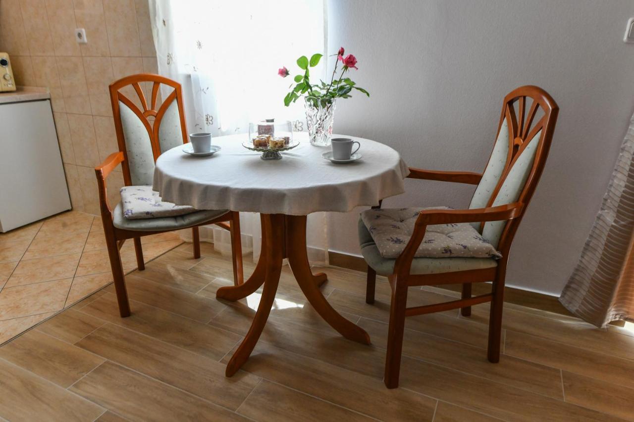 Apartments Vila Miranda Vodice Ngoại thất bức ảnh