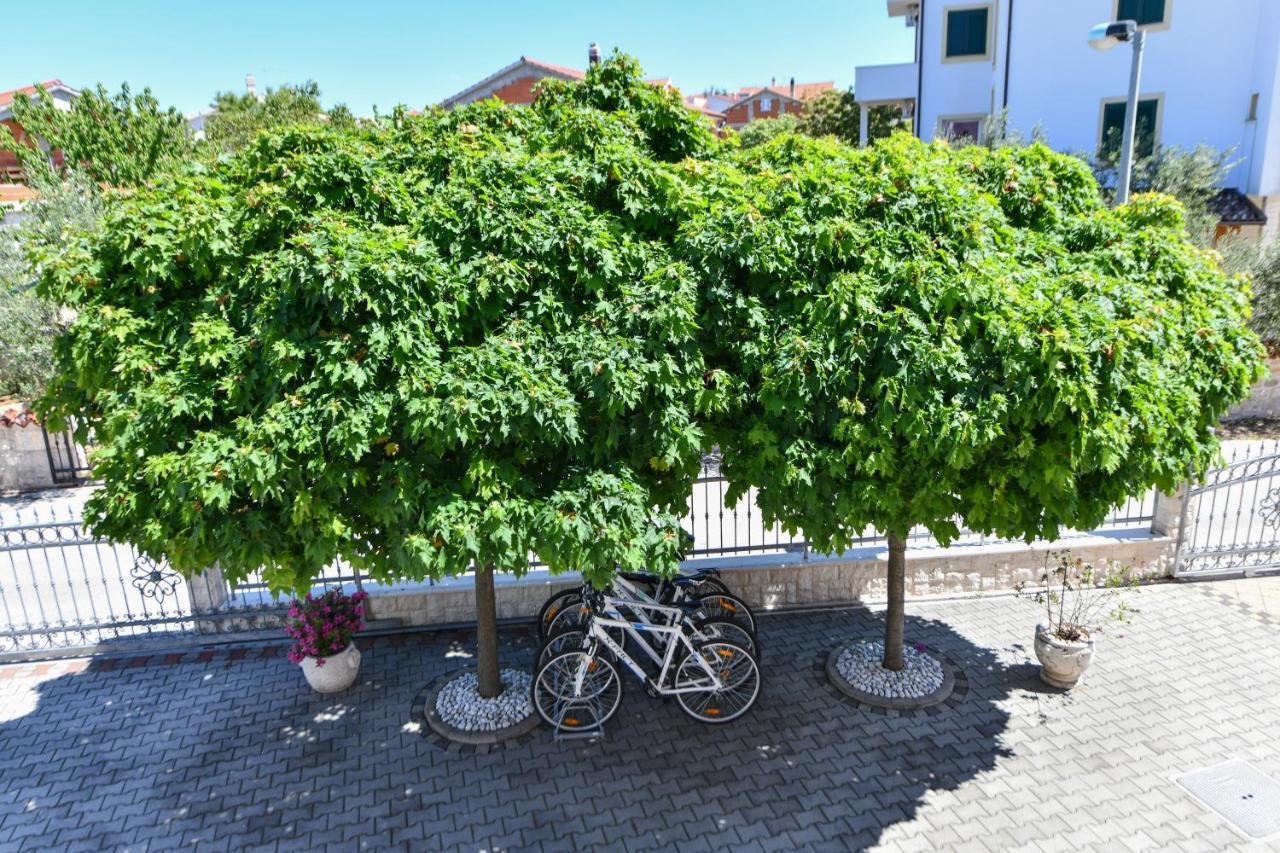 Apartments Vila Miranda Vodice Ngoại thất bức ảnh